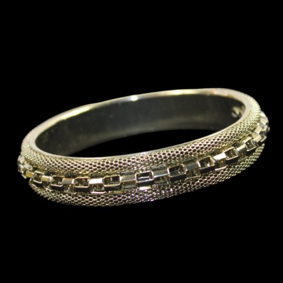 Graziano Vintage Gold Tone Mesh Woven Chain Accent Bangle Bracelet - Picture 1 of 6